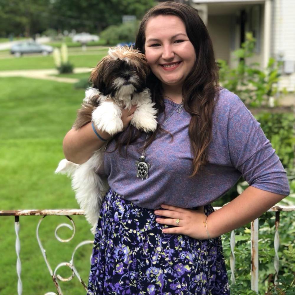 Meet your Posher, Makenzie